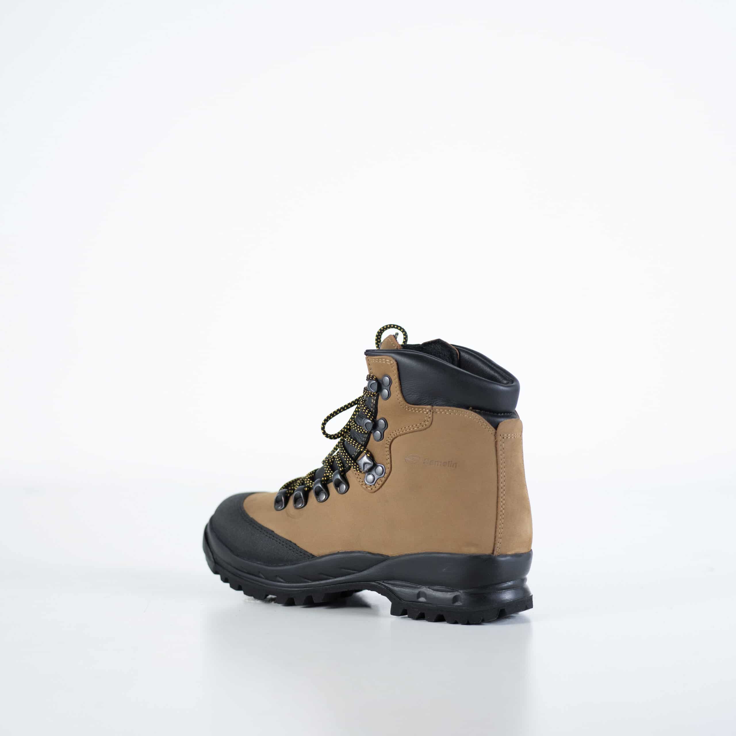 553P Tundra Hiking Boots